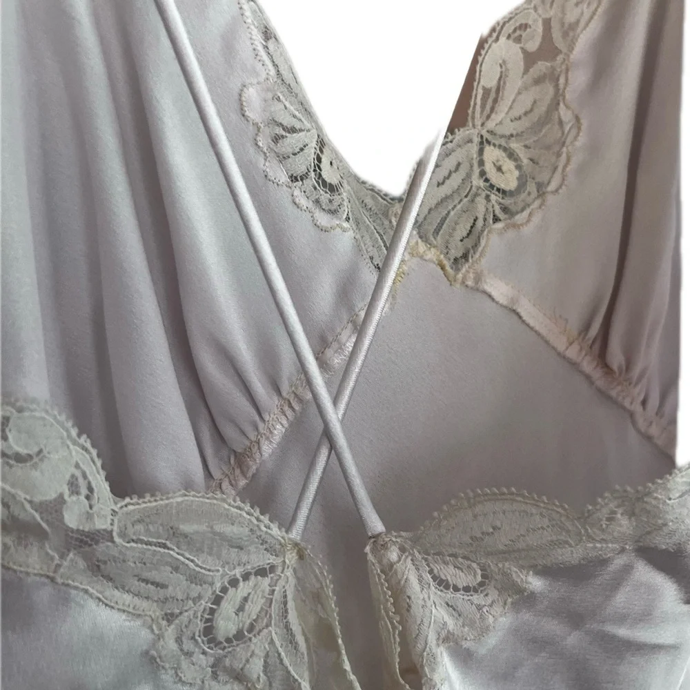 Vintage Christian Dior Lingerie Set - Picture 4 of 15